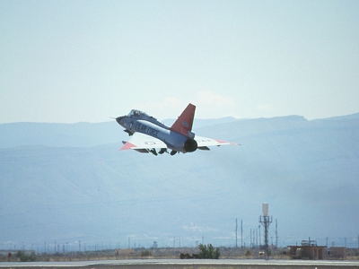 572547 -02 takeoff gears half retracted